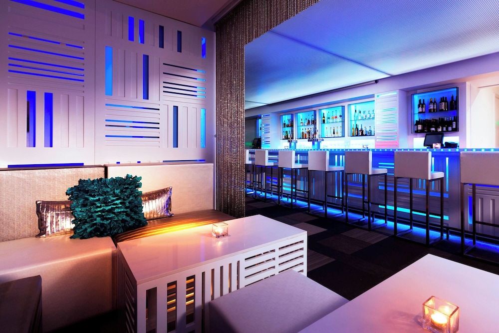W San Francisco — Restaurant & bars in San Francisco, California