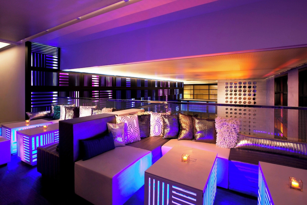 W San Francisco — Restaurant & bars in San Francisco, California
