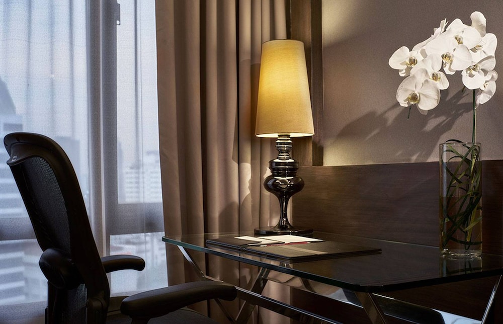 The Landmark Bangkok — Hotel rooms in Bangkok, Bangkok