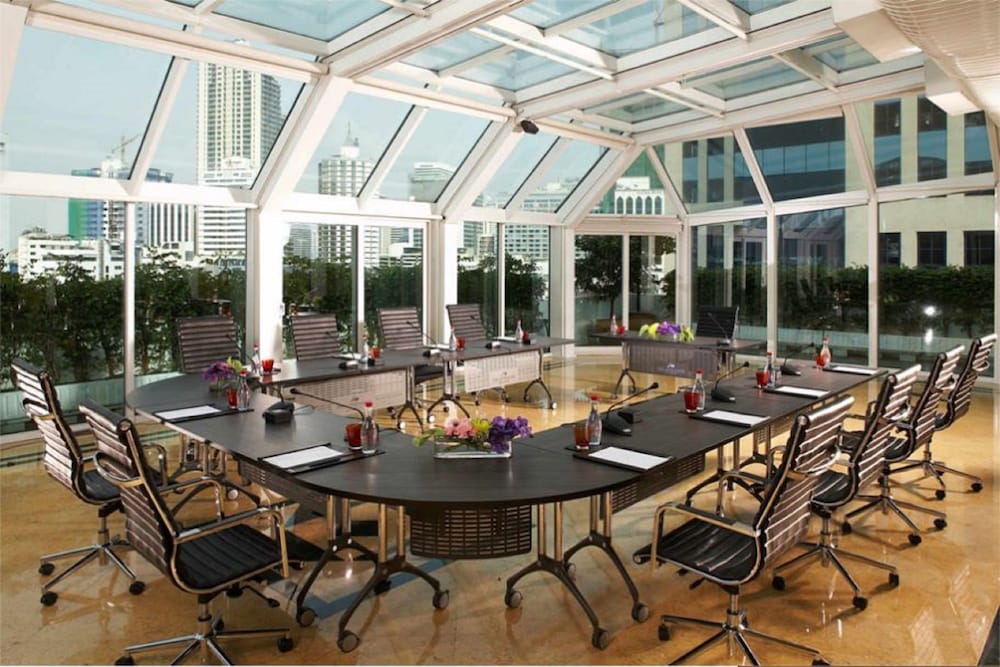 The Landmark Bangkok — Restaurant & bars in Bangkok, Bangkok