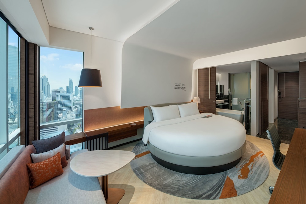 Le Meridien Bangkok — Hotel rooms in Bangkok, Bangkok