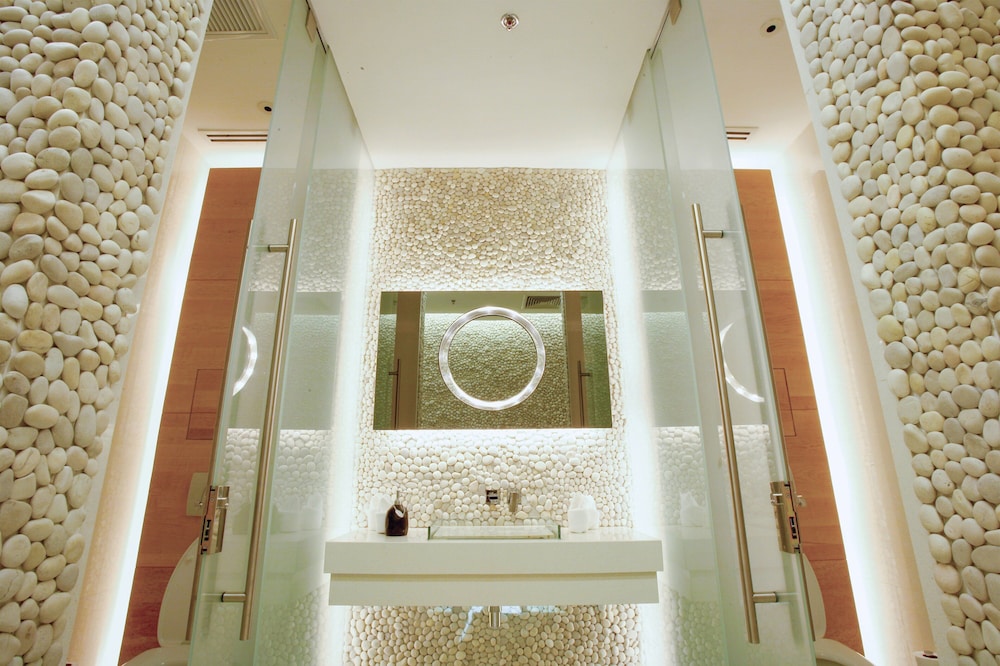 Le Meridien Bangkok — Spa in Bangkok, Bangkok