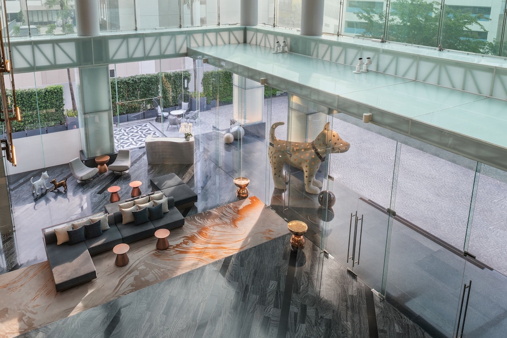 Le Meridien Bangkok — Hotel building in Bangkok, Bangkok