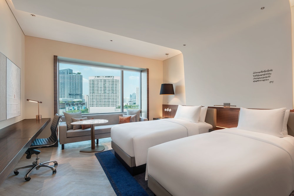 Le Meridien Bangkok — Hotel rooms in Bangkok, Bangkok