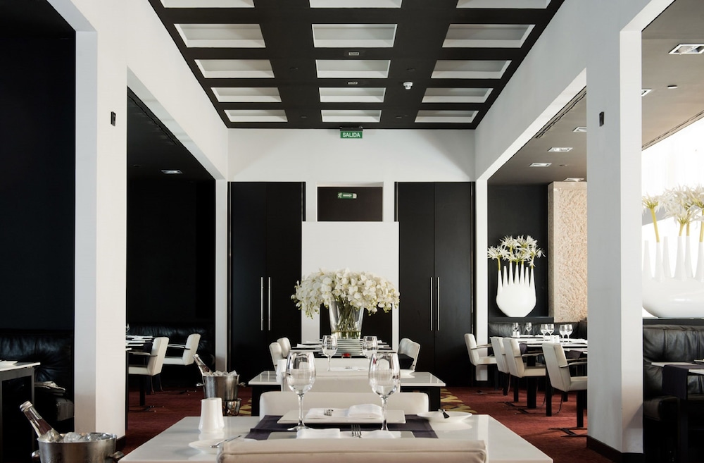 Hilton Madrid Airport