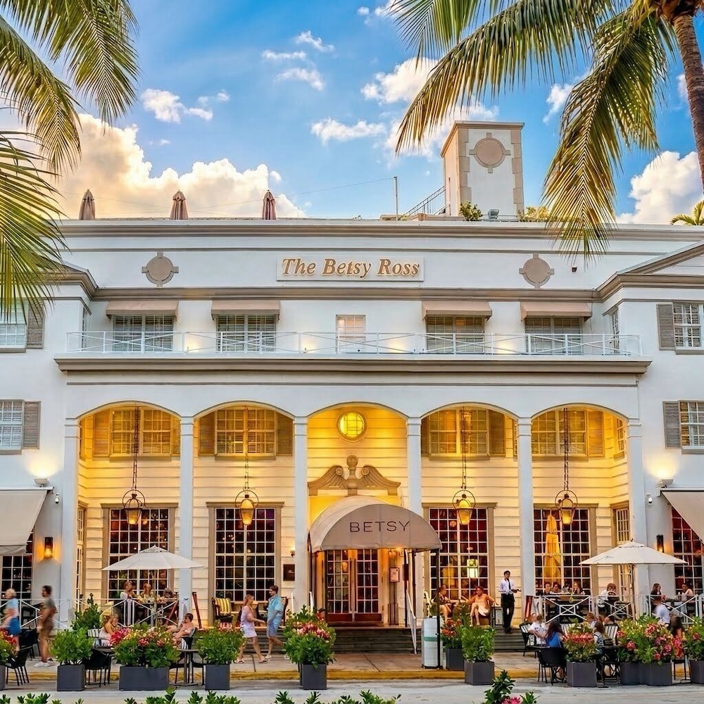 The Betsy - South Beach — Hotel building in Miami, Florida
