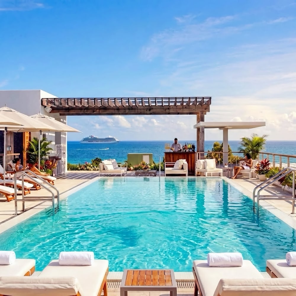 The Betsy - South Beach — Swimming pool in Miami, Florida