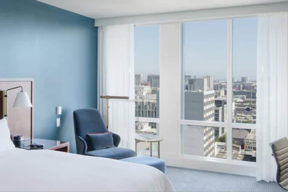 InterContinental San Francisco by IHG — Hotel rooms in San Francisco, California