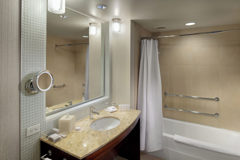 InterContinental San Francisco by IHG — Hotel rooms in San Francisco, California