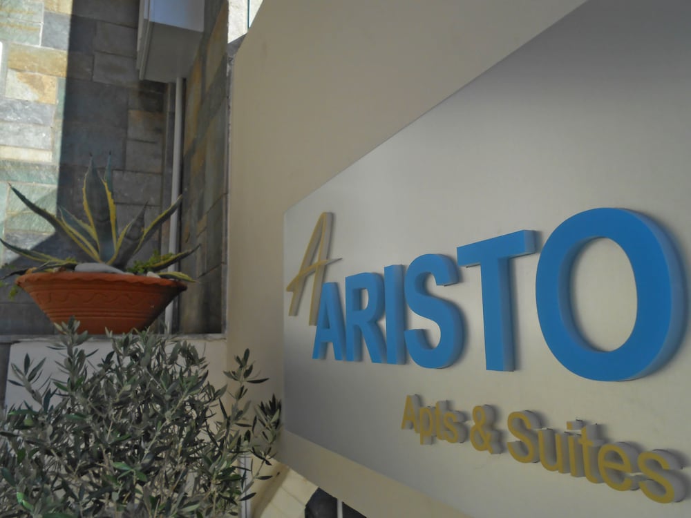 Aristo — Hotel building in Hersonissos