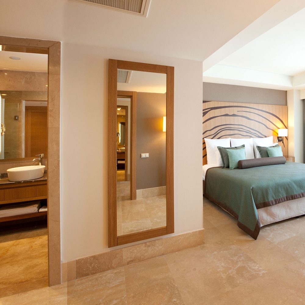 Paloma Oceana - All inclusive — Hotel rooms in Side