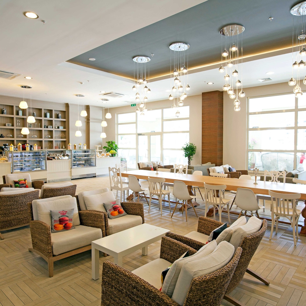 Paloma Oceana - All inclusive — Restaurant & bars in Side