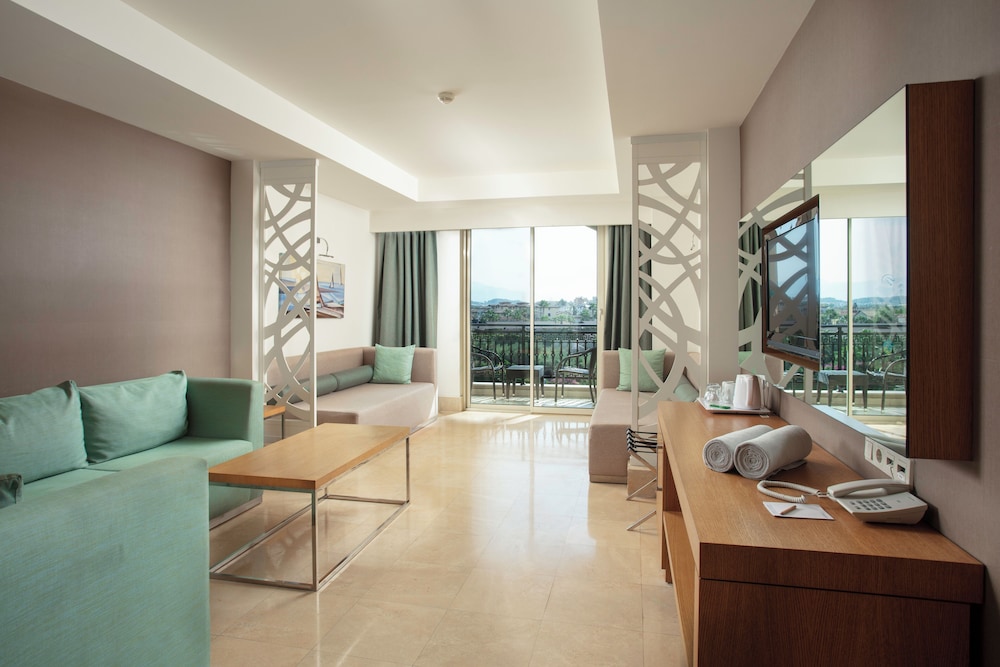 Paloma Oceana - All inclusive — Hotel rooms in Side
