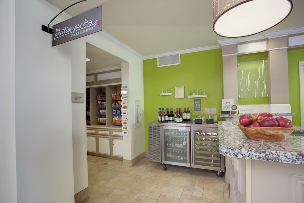 Hilton Garden Inn San Francisco Arpt North — Restaurant & bars in Brisbane, California