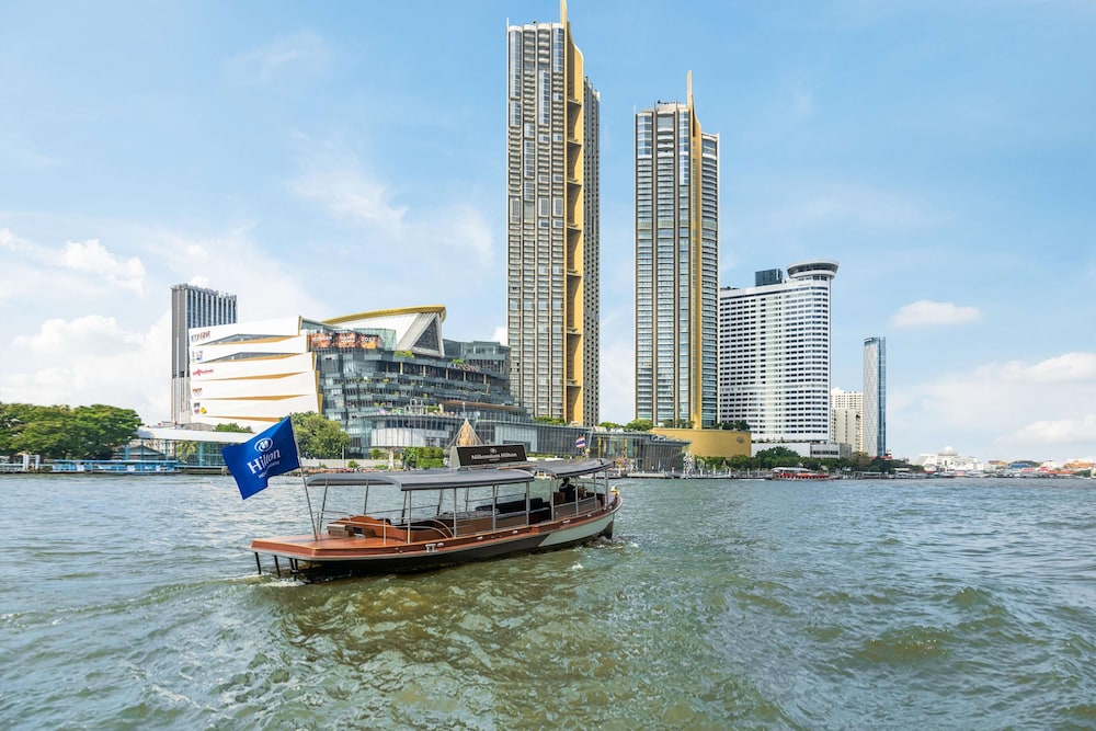 Millennium Hilton Bangkok — Attractions in the area in Bangkok, Bangkok