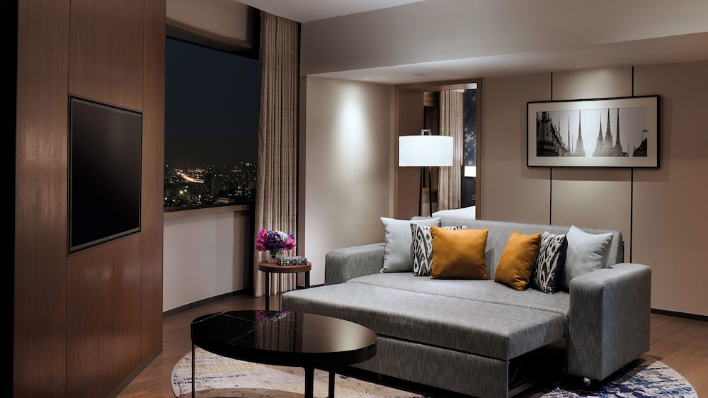 Millennium Hilton Bangkok — Hotel rooms in Bangkok, Bangkok