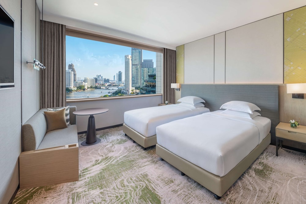 Millennium Hilton Bangkok — Hotel rooms in Bangkok, Bangkok