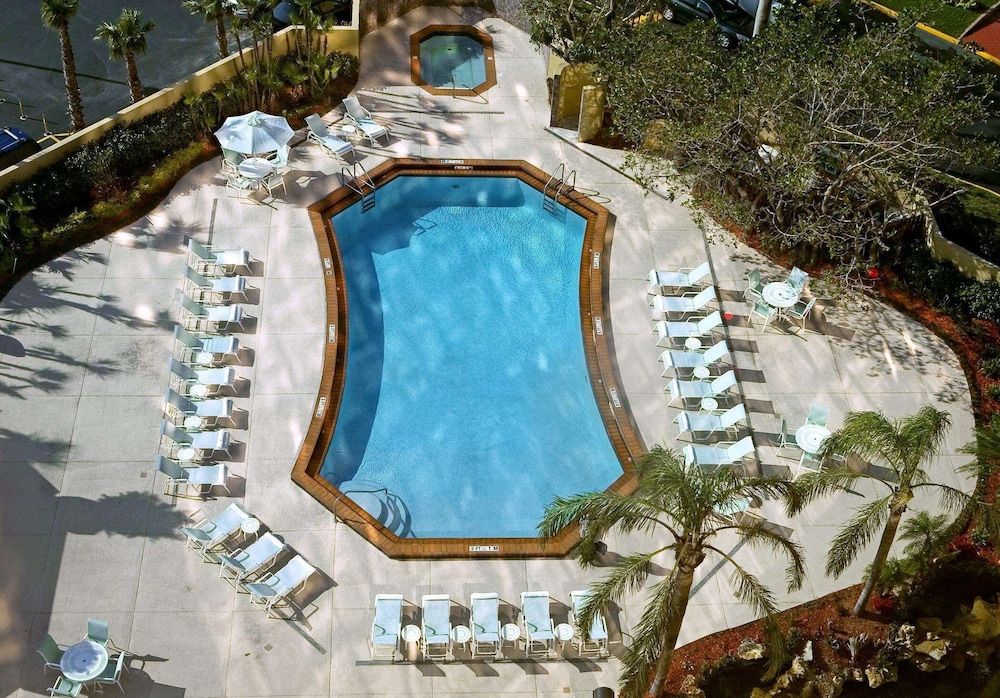 DoubleTree by Hilton Hotel Miami Airport & Convention Center - zdjęcie 3