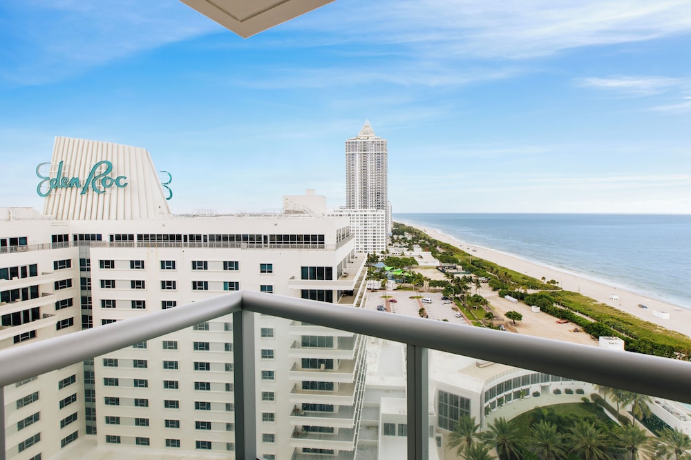Eden Roc Miami Beach — Attractions in the area in Miami, Florida