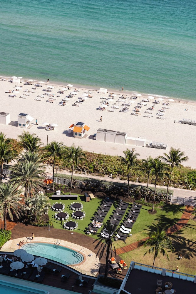 Eden Roc Miami Beach — Beach in Miami, Florida