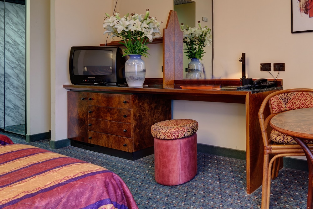 Parc Hotel Gritti — Hotel rooms in Bardolino, Veneto