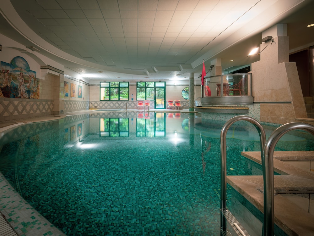 Parc Hotel Gritti — Swimming pool in Bardolino, Veneto