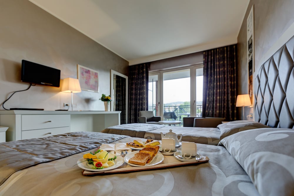Parc Hotel Gritti — Hotel rooms in Bardolino, Veneto