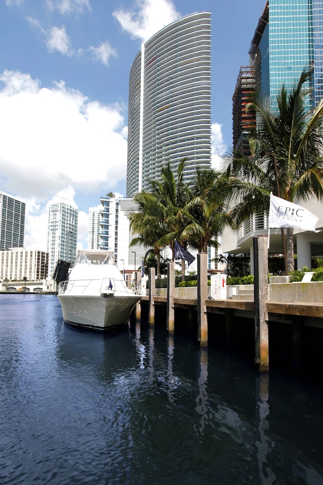 Kimpton EPIC Hotel by IHG — Attractions in the area in Miami, Florida