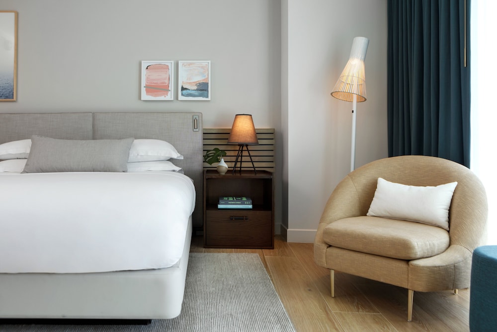 Kimpton EPIC Hotel by IHG — Hotel rooms in Miami, Florida