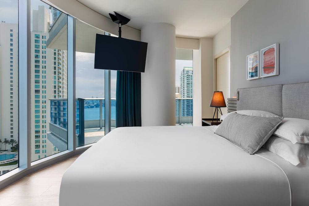 Kimpton EPIC Hotel by IHG — Hotel rooms in Miami, Florida