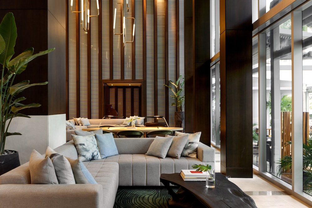 Kimpton EPIC Hotel by IHG — Hotel building in Miami, Florida