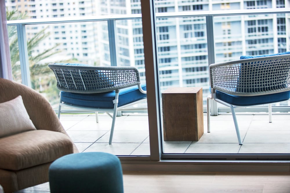 Kimpton EPIC Hotel by IHG — Hotel rooms in Miami, Florida