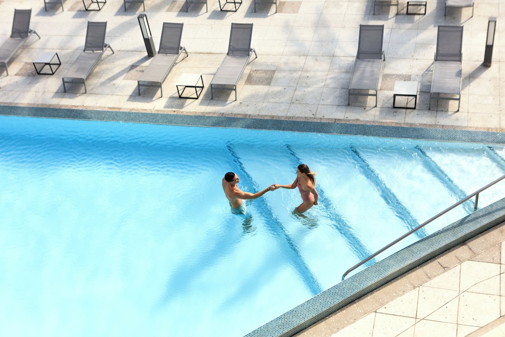 Kimpton EPIC Hotel by IHG — Swimming pool in Miami, Florida