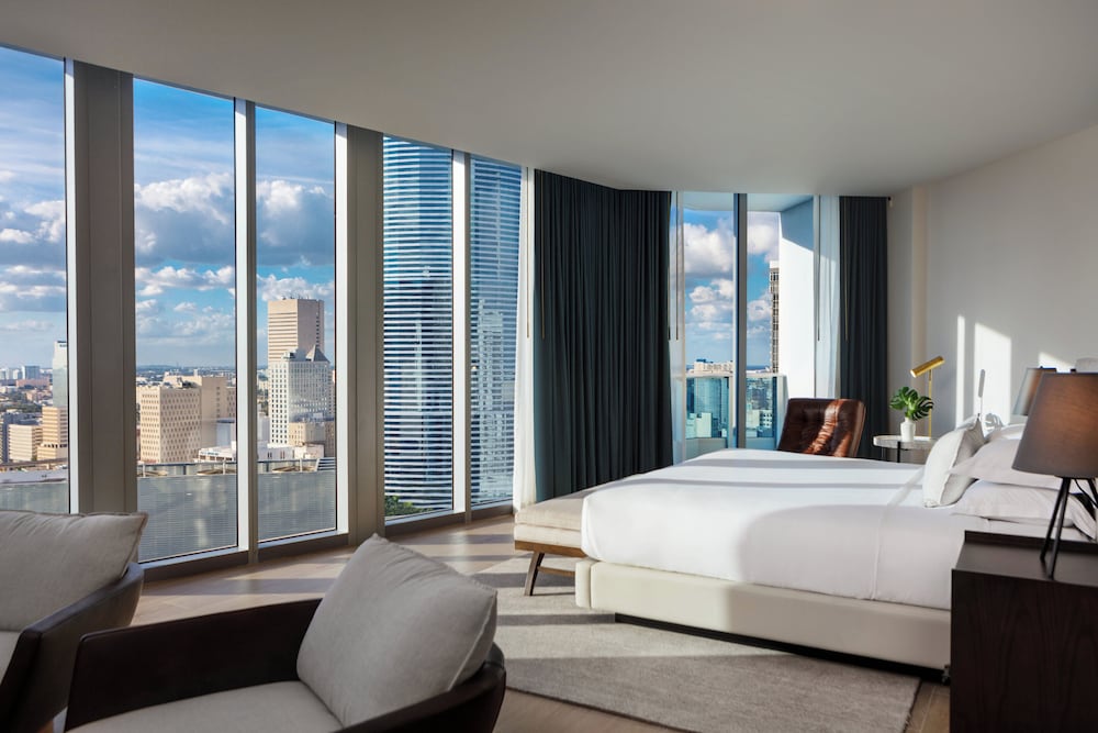 Kimpton EPIC Hotel by IHG — Hotel rooms in Miami, Florida