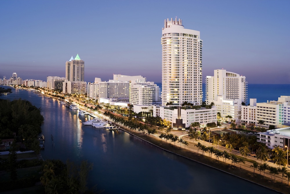Fontainebleau Miami Beach — Attractions in the area in Miami, Florida