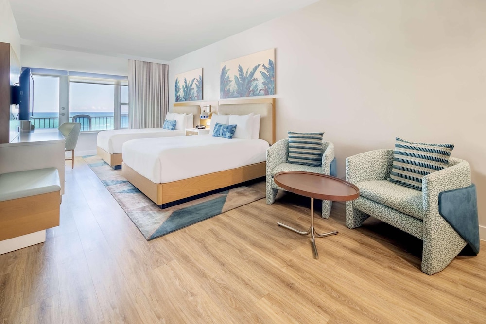 Radisson Resort Miami Beach — Hotel rooms in Miami, Florida