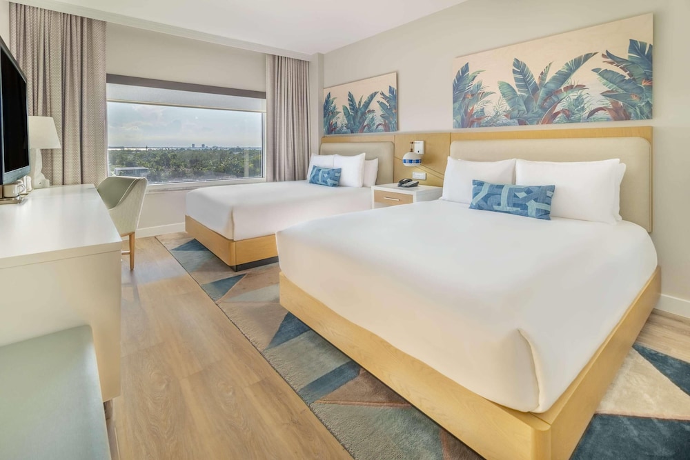 Radisson Resort Miami Beach — Hotel rooms in Miami, Florida