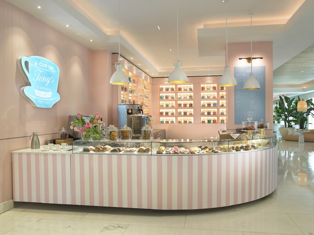 Grand Beach Hotel — Restaurant & bars in Miami, Florida