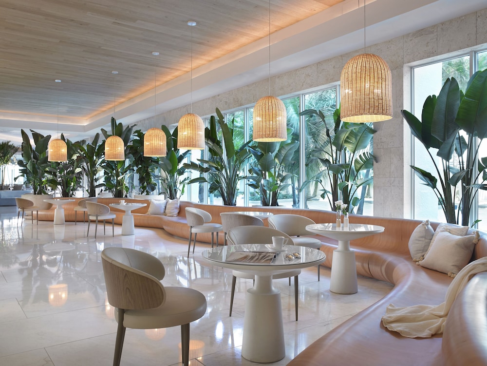 Grand Beach Hotel — Restaurant & bars in Miami, Florida