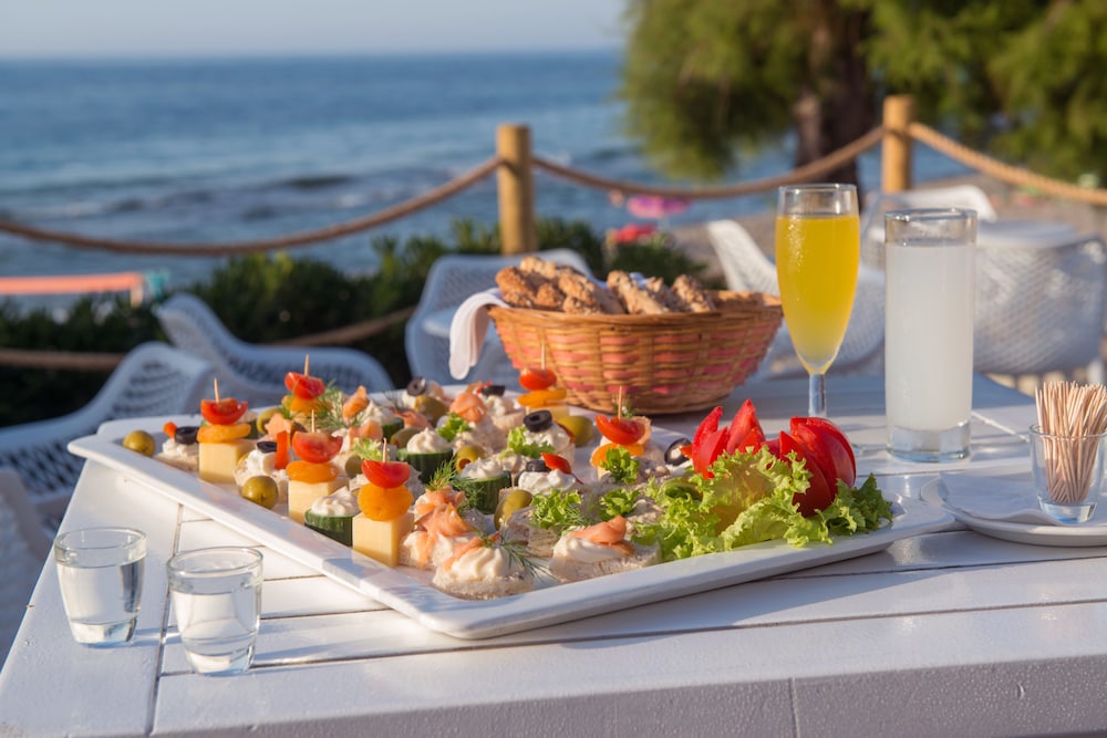 Rethymno Palace — Restaurant & bars in Rethymnon