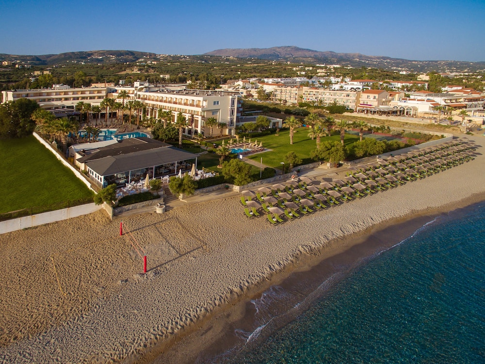 Rethymno Palace — Beach in Rethymnon