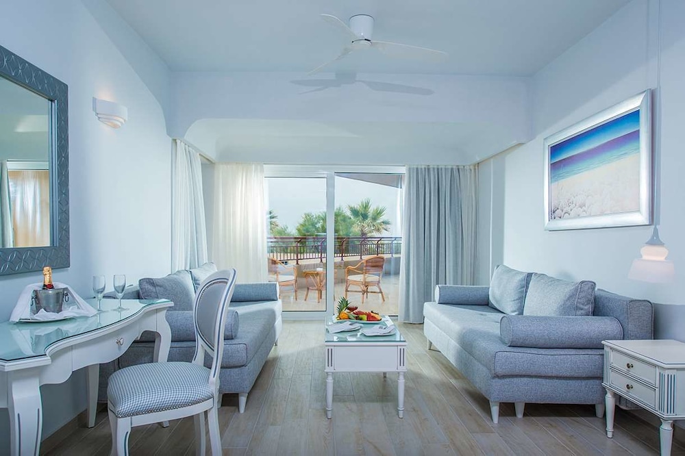 Rethymno Palace — Hotel rooms in Rethymnon