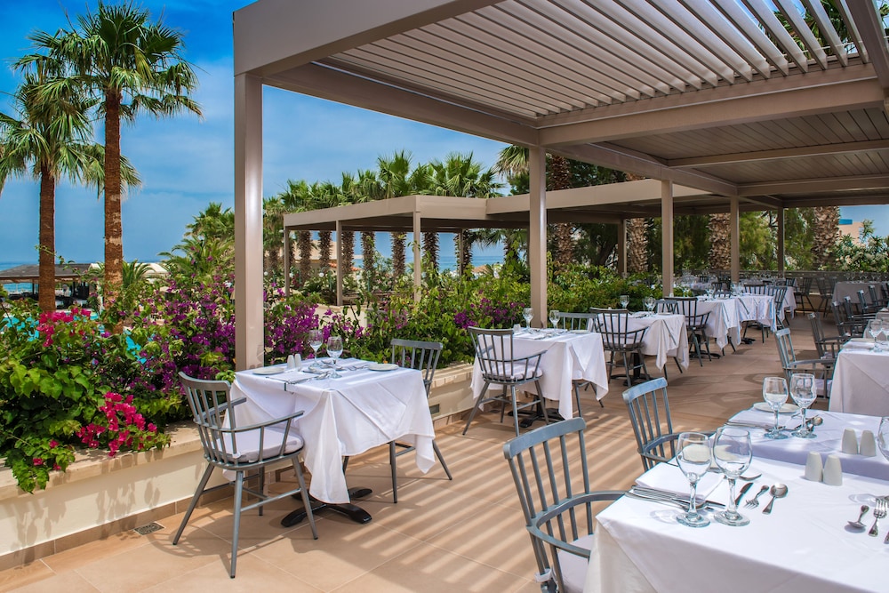 Rethymno Palace — Restaurant & bars in Rethymnon