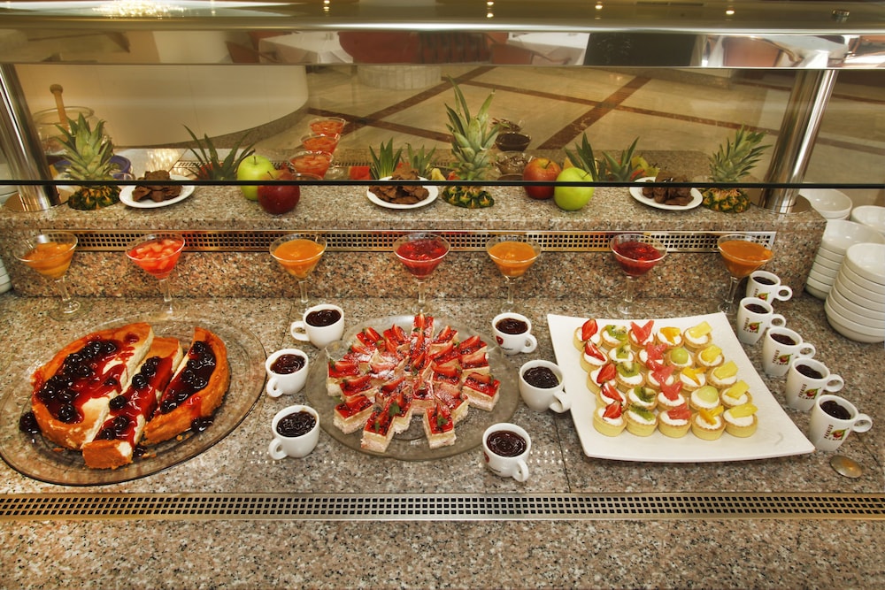 Rethymno Palace — Restaurant & bars in Rethymnon