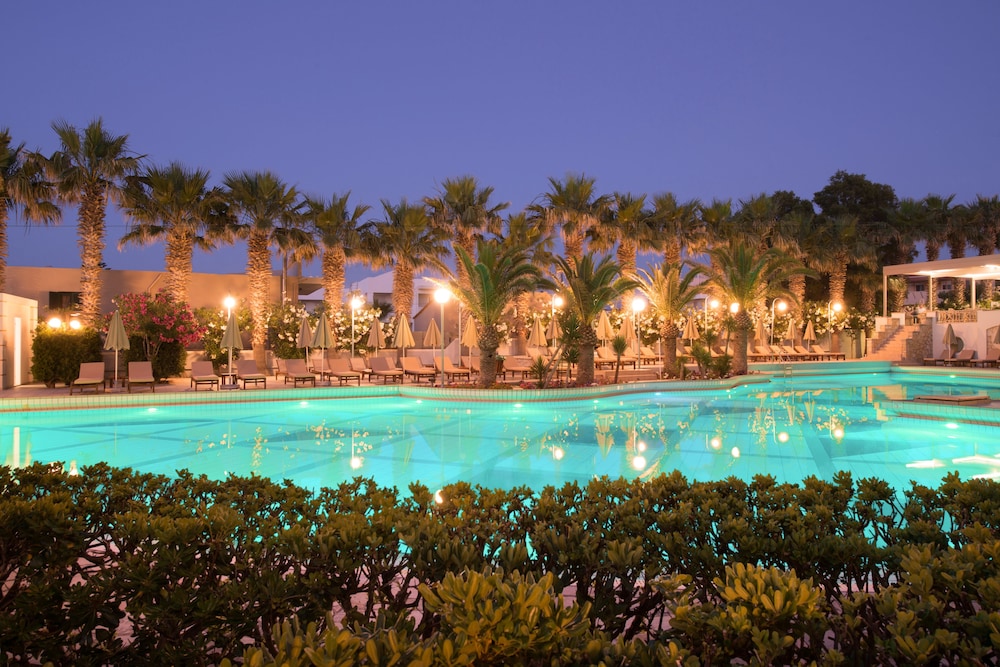 Rethymno Palace — Swimming pool in Rethymnon