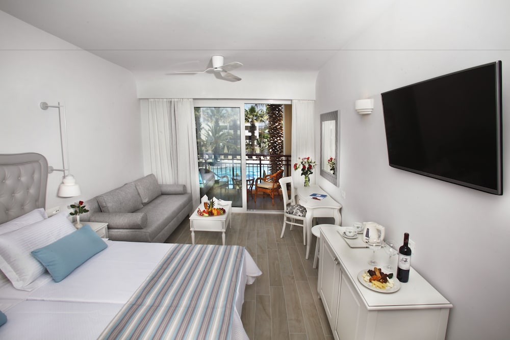 Rethymno Palace — Hotel rooms in Rethymnon