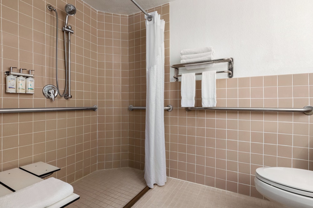 Holiday Inn Miami Beach - Oceanfront by IHG — Hotel rooms in Miami, Florida