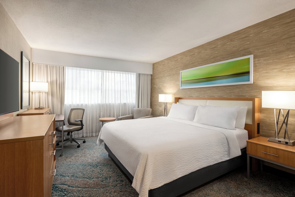 Holiday Inn Miami Beach - Oceanfront by IHG — Hotel rooms in Miami, Florida