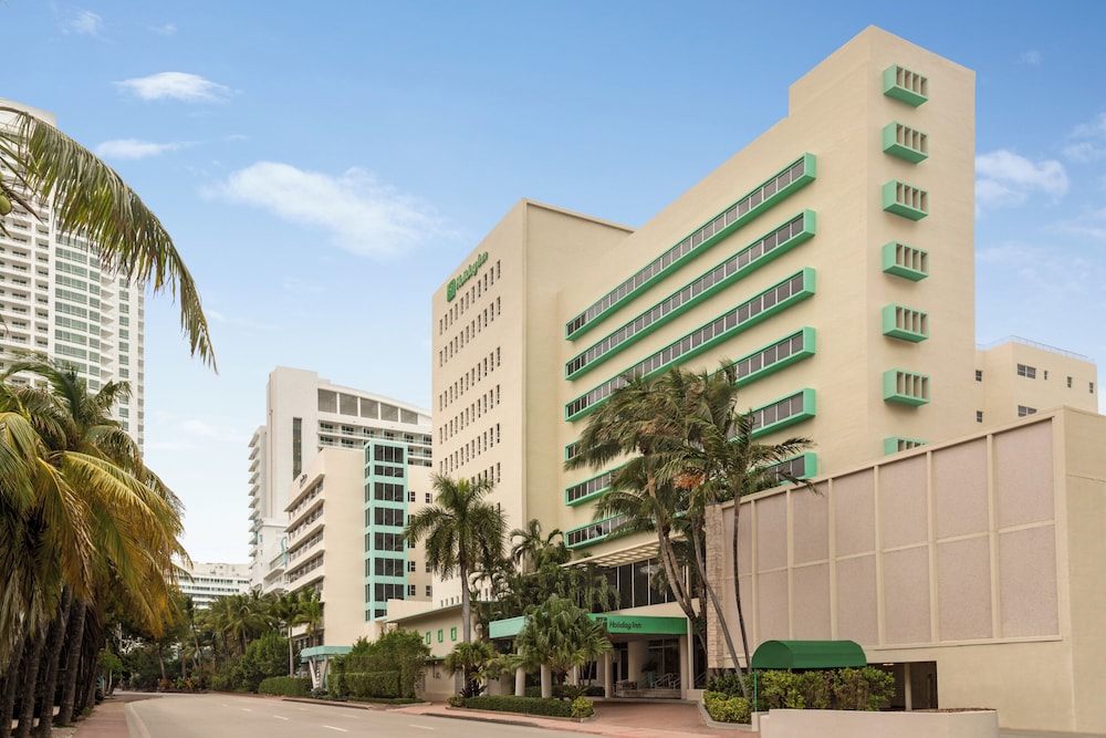 Holiday Inn Miami Beach - Oceanfront by IHG — Hotel building in Miami, Florida