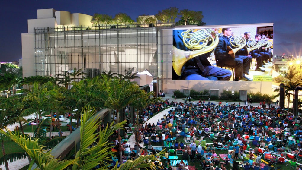 Holiday Inn Miami Beach - Oceanfront by IHG — Attractions in the area in Miami, Florida